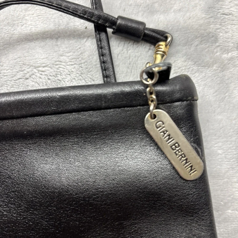 Giani Bernini Purse Medium Black Crossbody Handbag Zip Rectangle